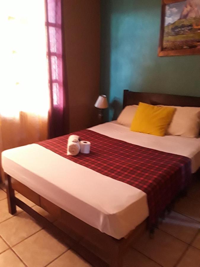 Hotel El Almendro Copán Екстериор снимка