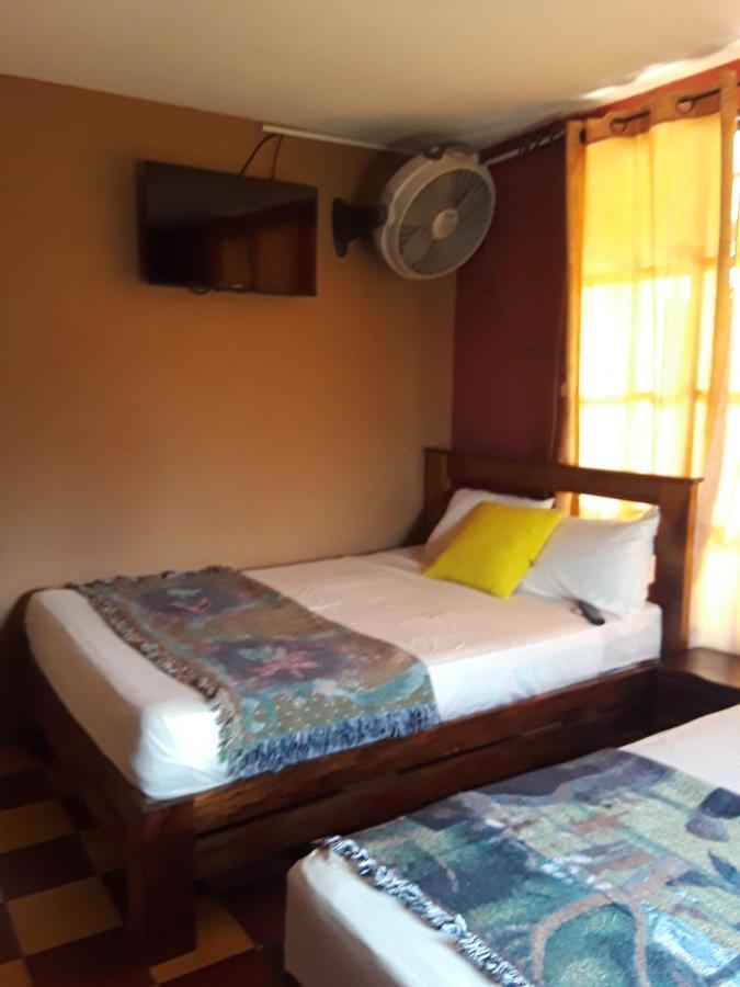 Hotel El Almendro Copán Екстериор снимка